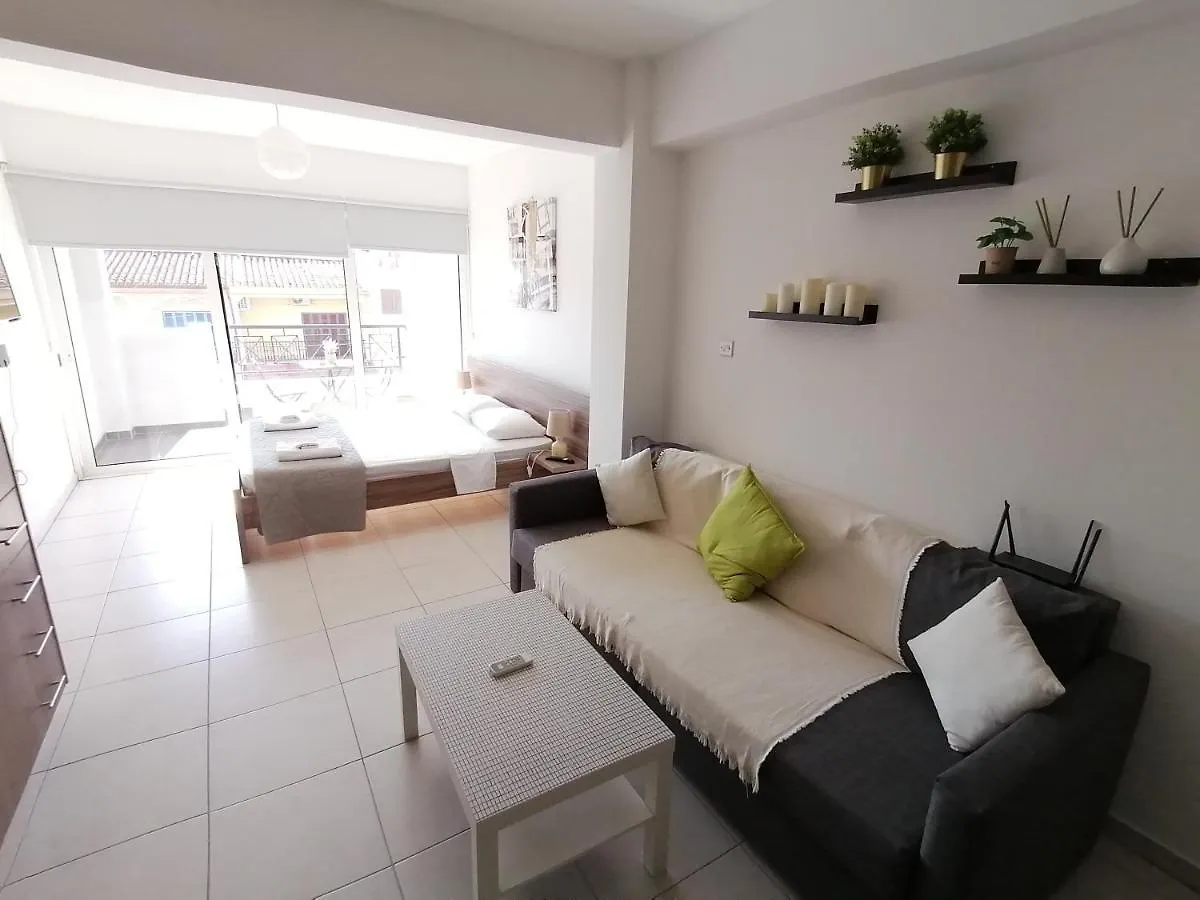 Must Stay - City Center Larnaca 0*,