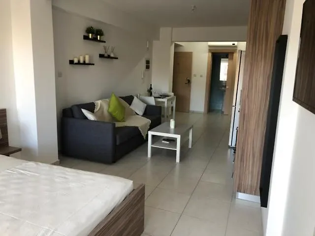 Must Stay - City Center Larnaca 0*,  Cyprus